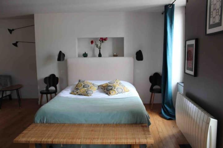 Bed and Breakfast La Tour Gregoire Clermont-Ferrand Exterior foto