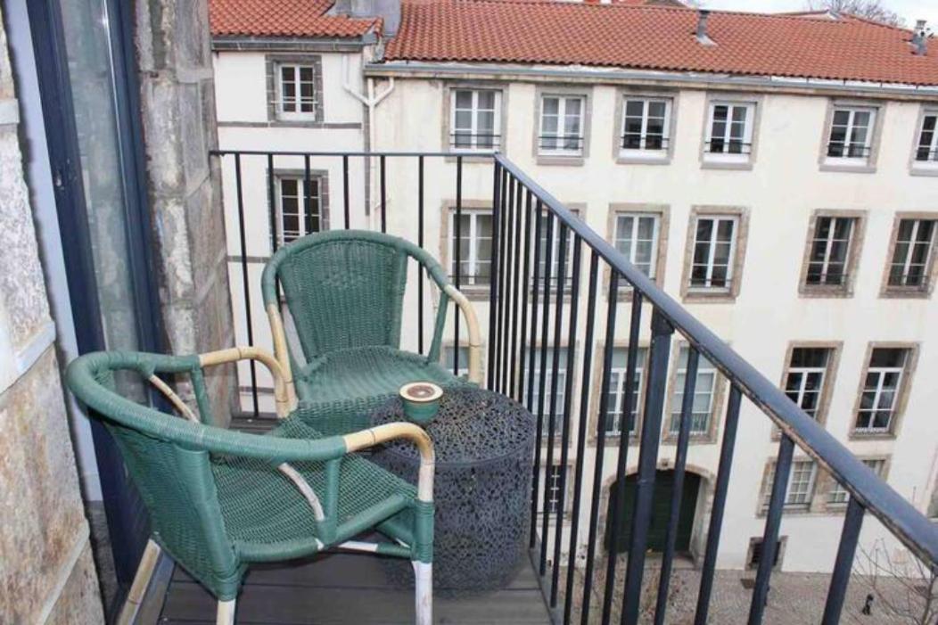 Bed and Breakfast La Tour Gregoire Clermont-Ferrand Exterior foto